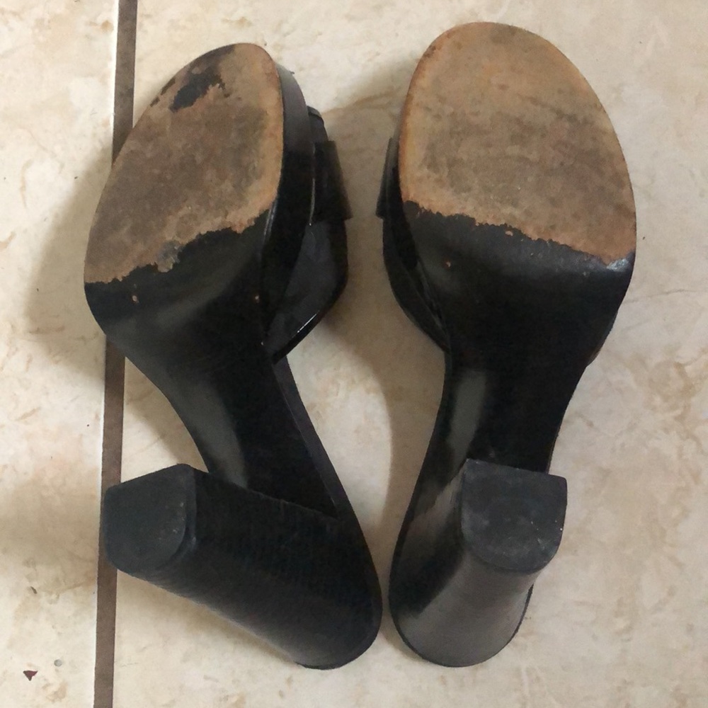 Coach Heel - Picture 5 of 5